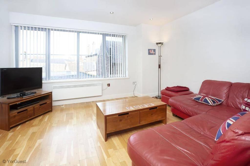 Apartment 12 Popeshead Court Йорк Экстерьер фото